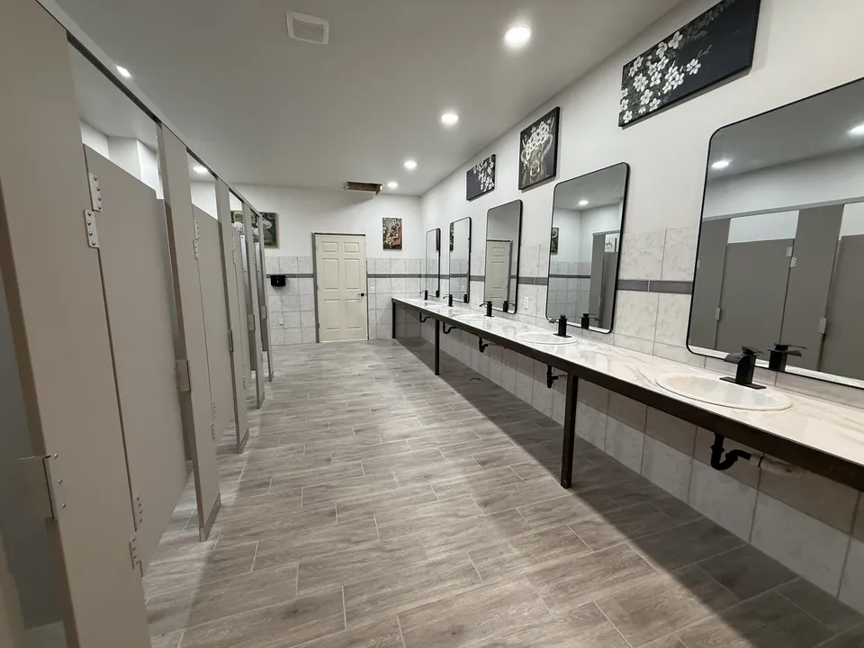 Modern vanity in the Twin Oaks bathhouse