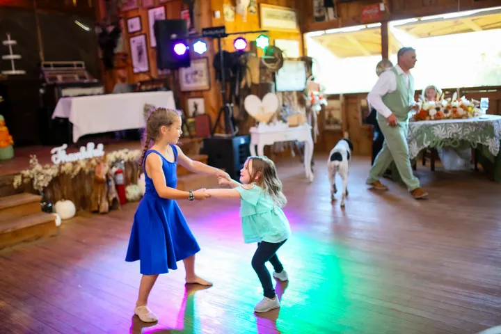 Wedding celebration at Twin Oaks Resort