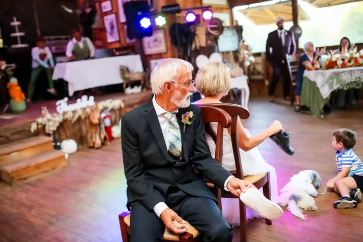 Wedding celebration at Twin Oaks Resort