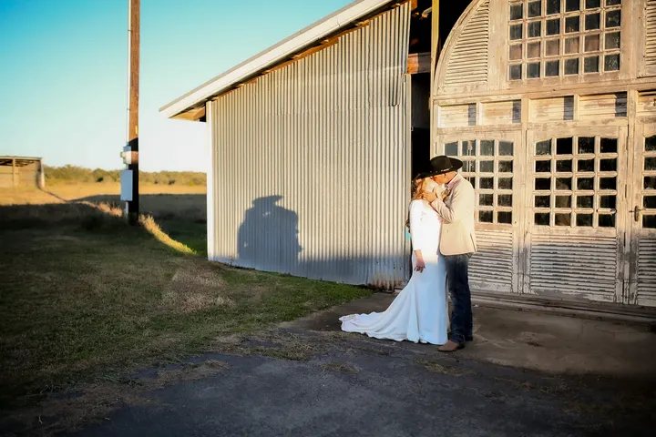 Wedding celebration at Twin Oaks Resort